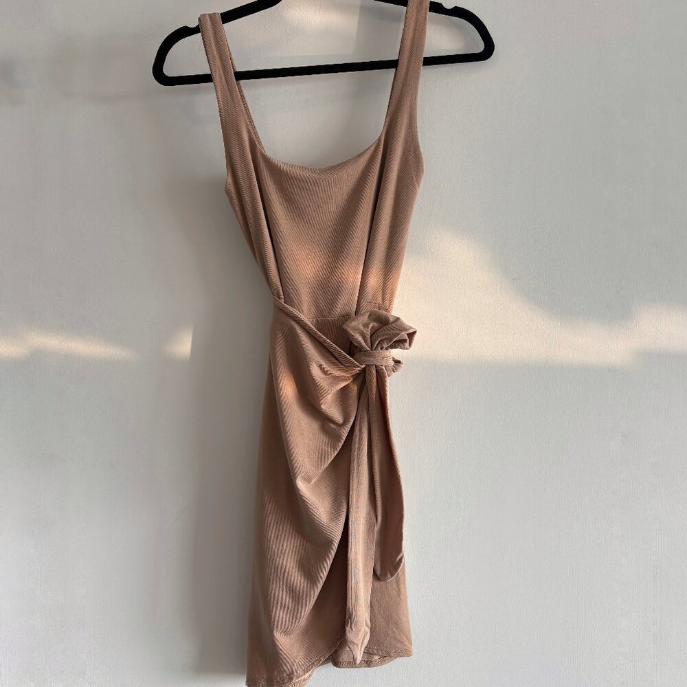 Aritzia Wilfred wrap dress (light brown colour)